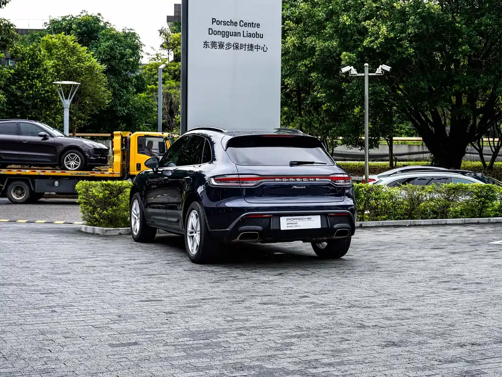 Porsche Macan — миниатюра 4