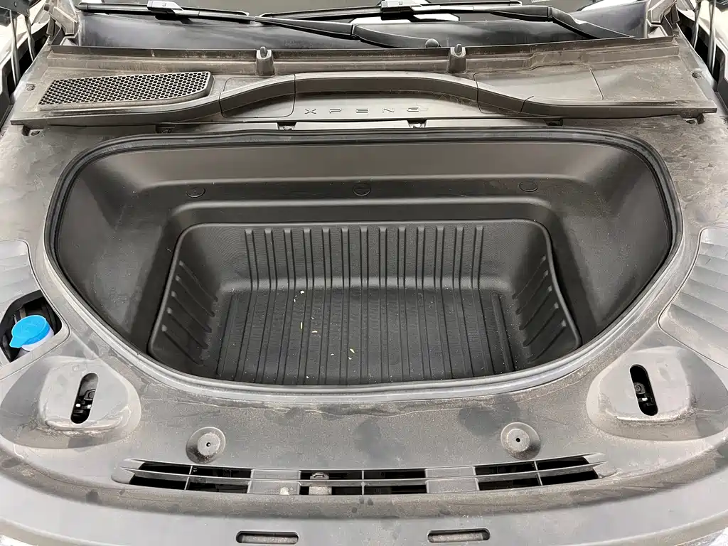 XPeng G9 — миниатюра 31