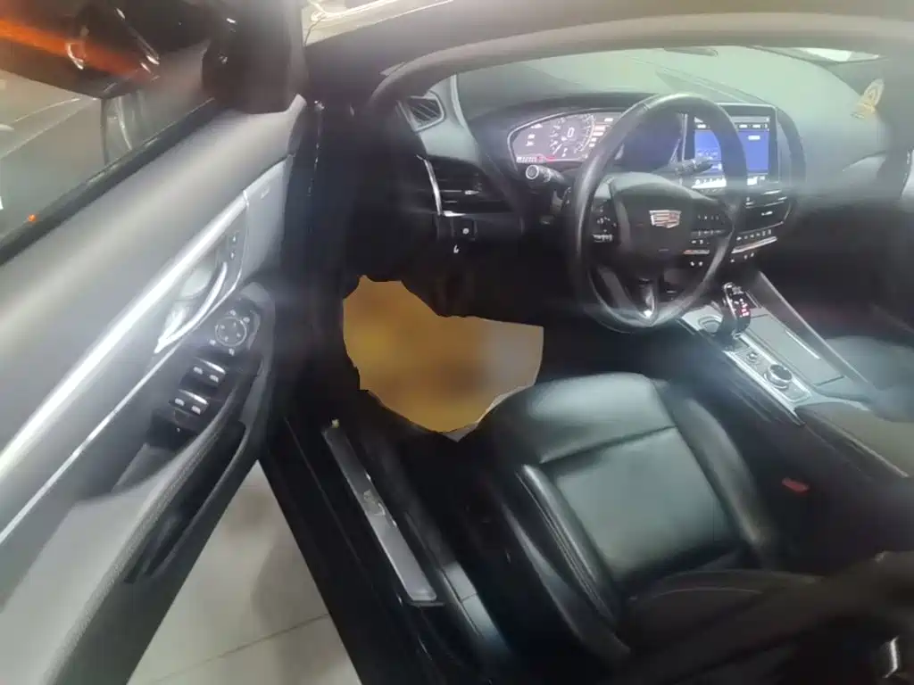 Cadillac CT5 — миниатюра 15