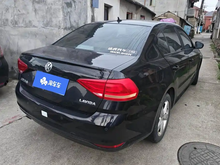 Volkswagen Lavida — миниатюра 3