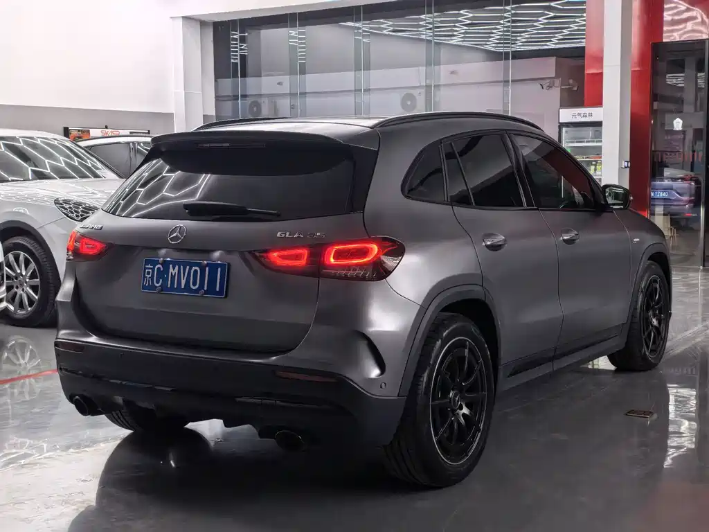 Mercedes-Benz GLA AMG — миниатюра 7