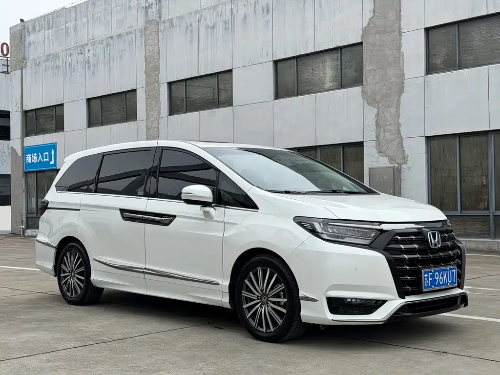 Honda Elysion — миниатюра 3