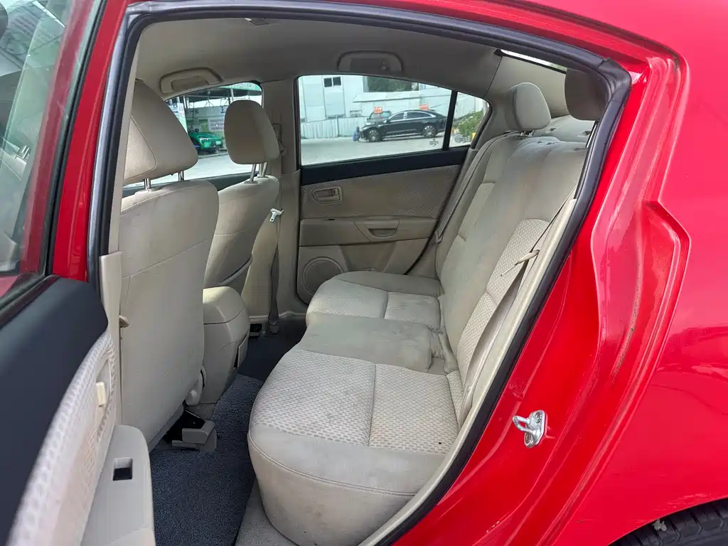 Mazda Mazda3 2010 1.6L AT Elite