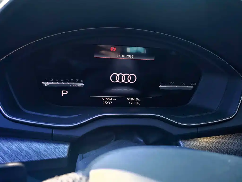 Audi Q5L Sportback — миниатюра 5