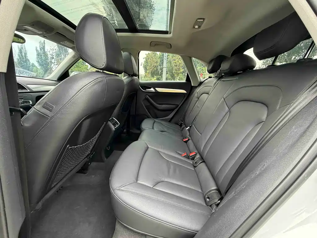 Audi Q3 2015 35 TFSI quattro