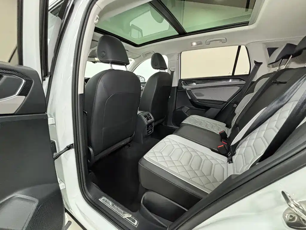 Volkswagen Tayron — миниатюра 9