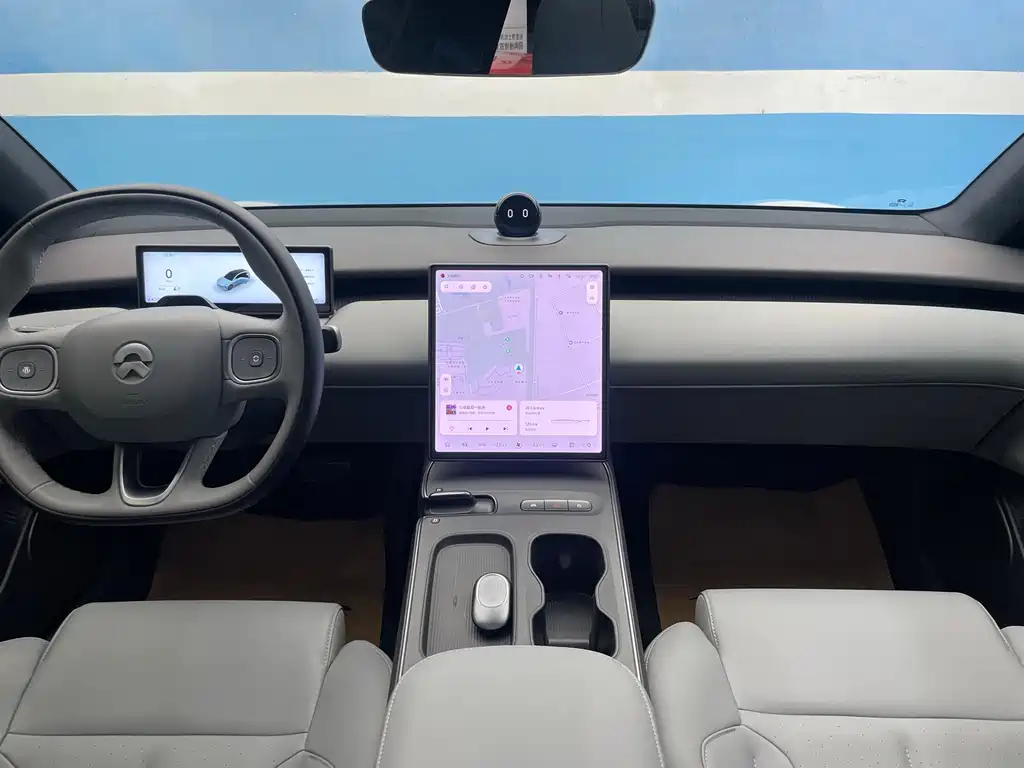 NIO ET5T — миниатюра 20