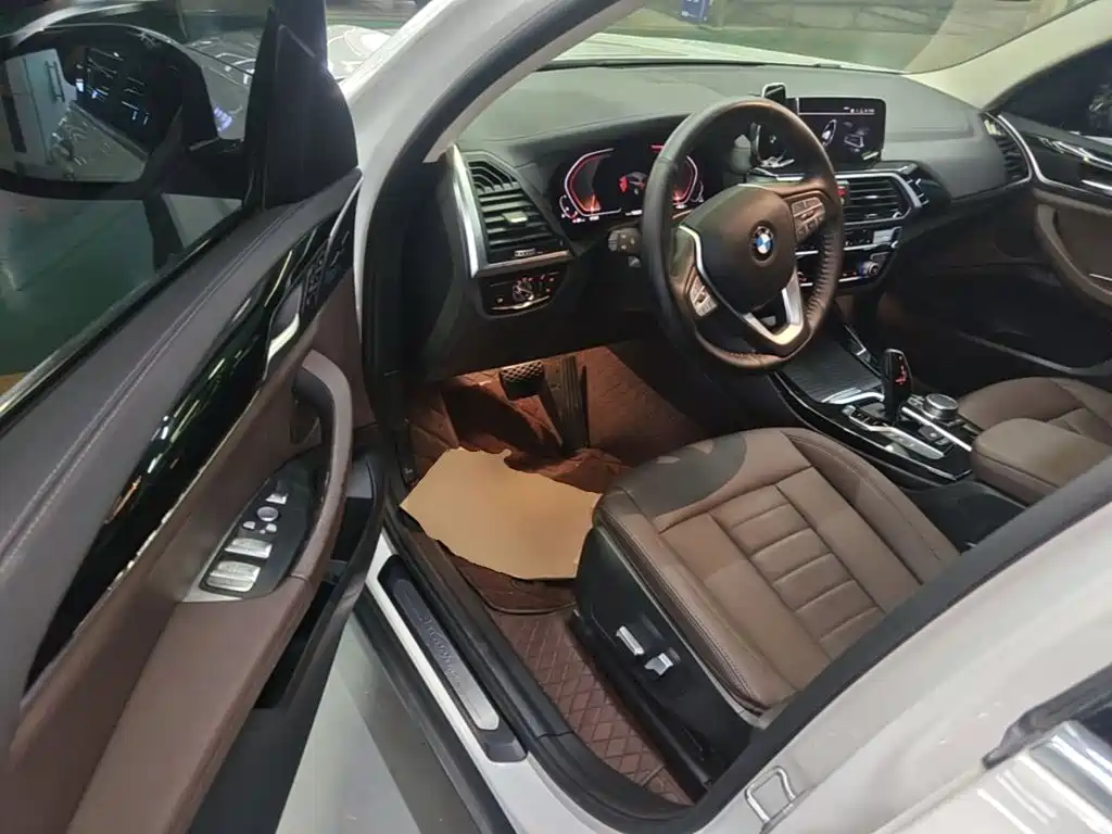 BMW X3 — миниатюра 16