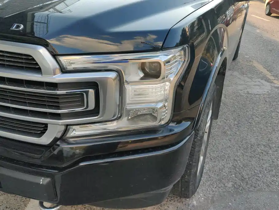 Ford F-150 Raptor — миниатюра 5