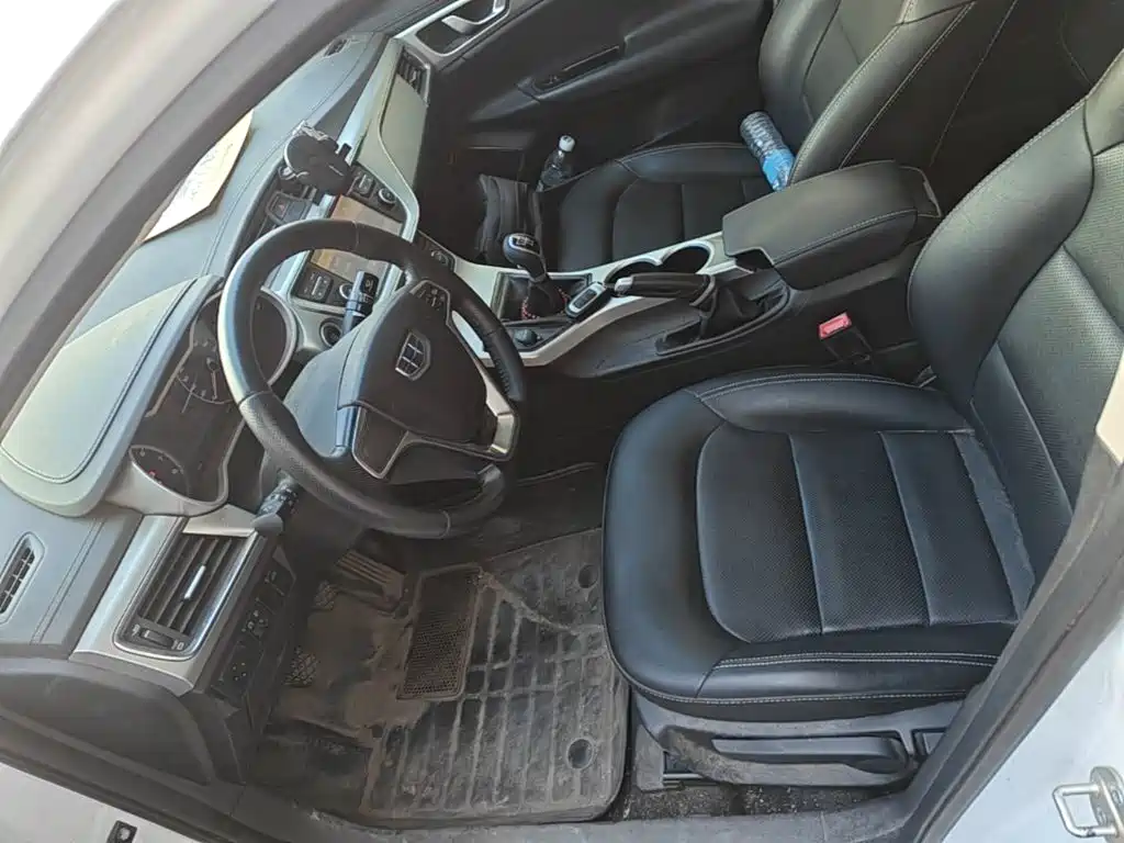 Geely Emgrand GL — миниатюра 15