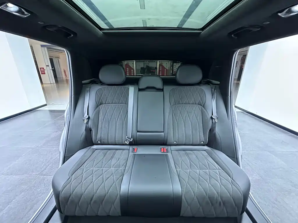 Geely Xingyue L — миниатюра 22