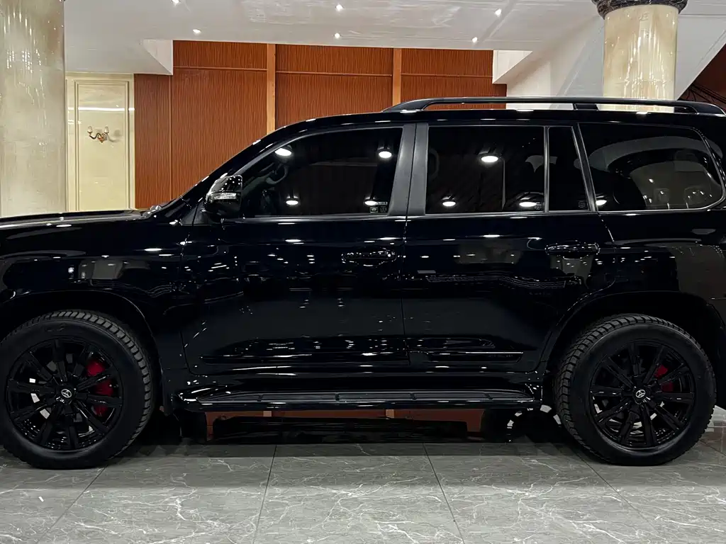 Toyota Land Cruiser — миниатюра 7