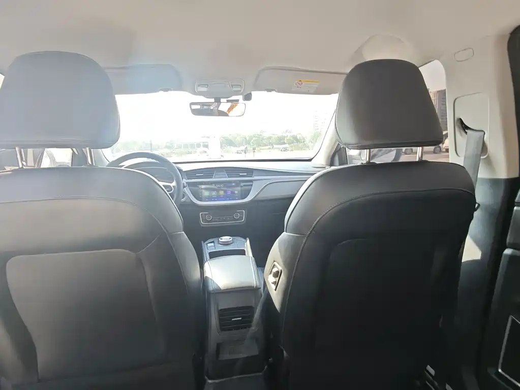 Geely New Energy — миниатюра 9
