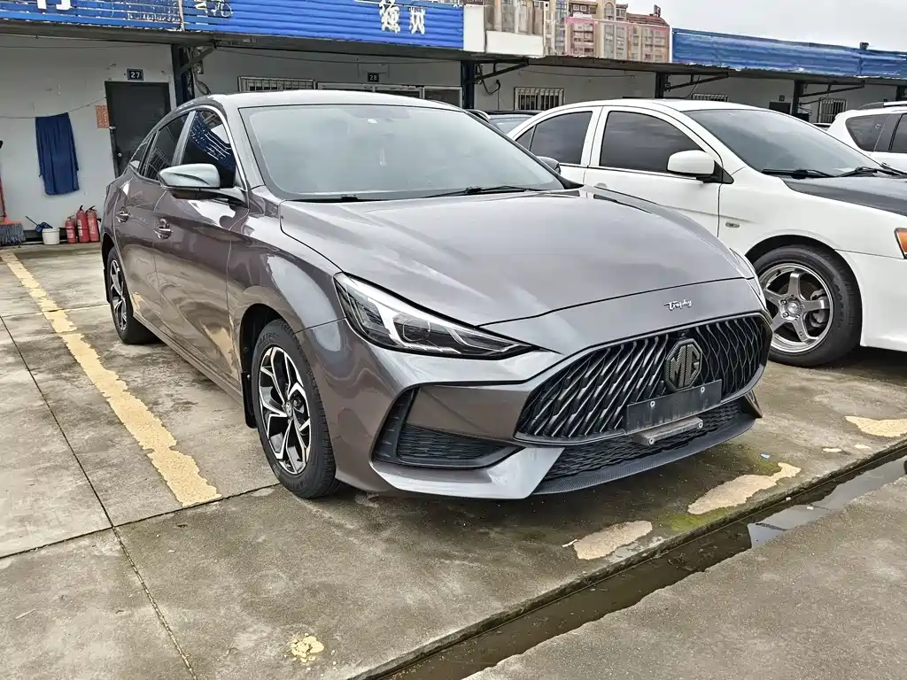 MG MG5 — миниатюра 3