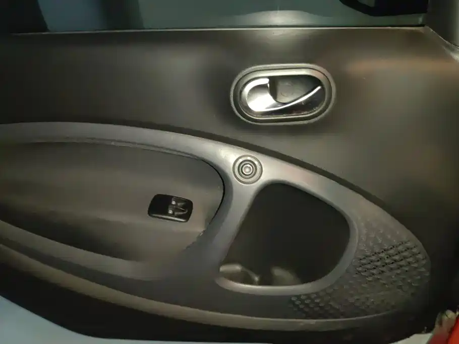 smart Smart Fortwo — миниатюра 7