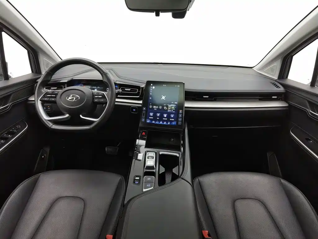Hyundai Custo 2021 270TGDi Luxury LUX