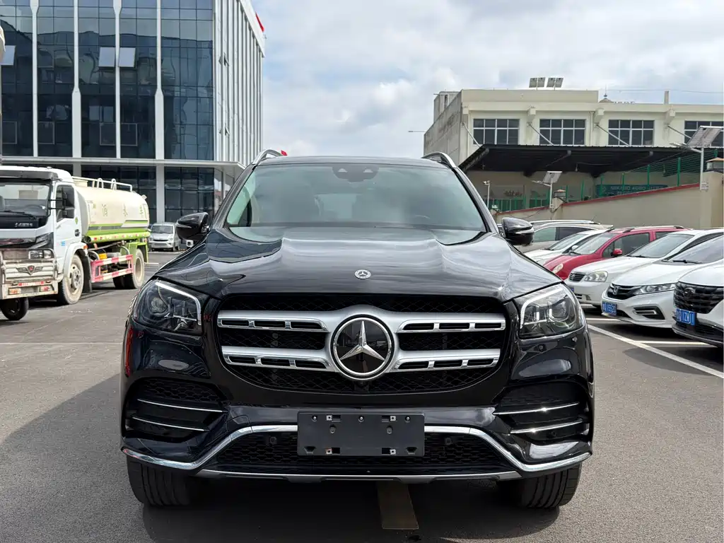 Mercedes-Benz GLS 2024