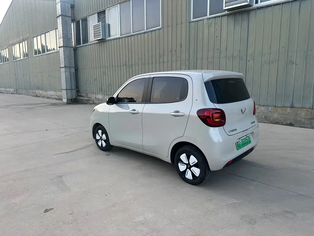 Wuling MINIEV — миниатюра 9