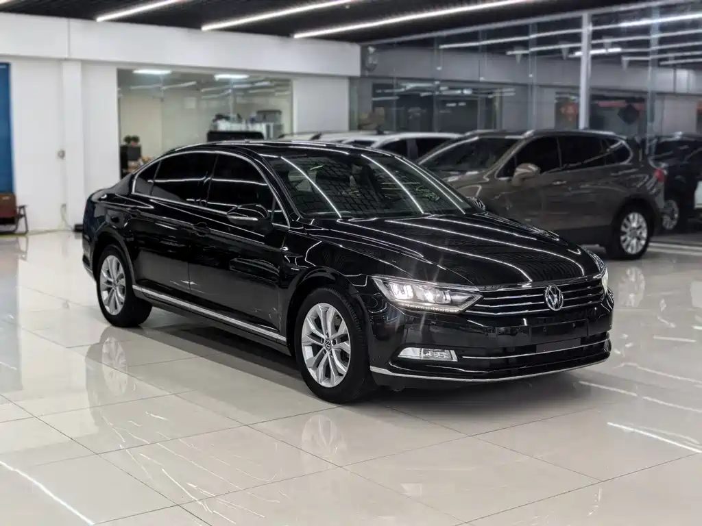 Volkswagen Magotan 2017 330TSI DSG Luxury