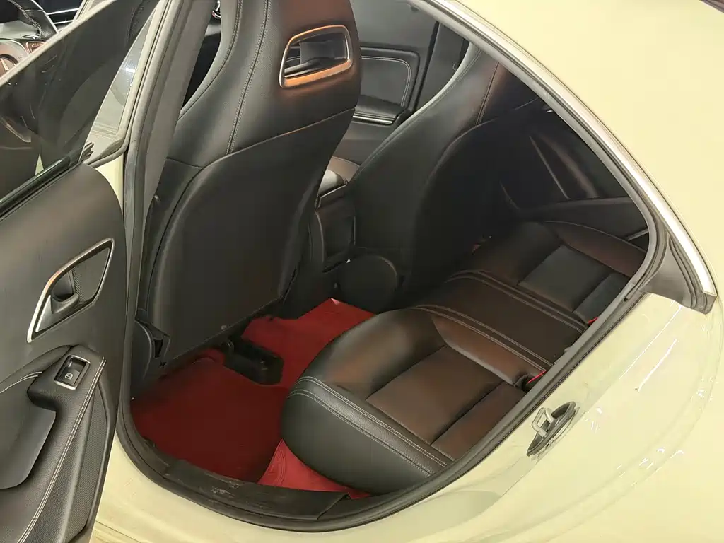 Mercedes-Benz CLA (Import) — миниатюра 10