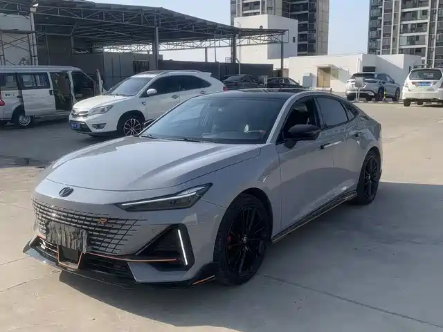 CHANGAN  UNI V 2023
