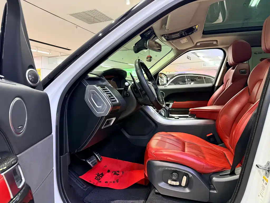Land Rover Sport — миниатюра 7