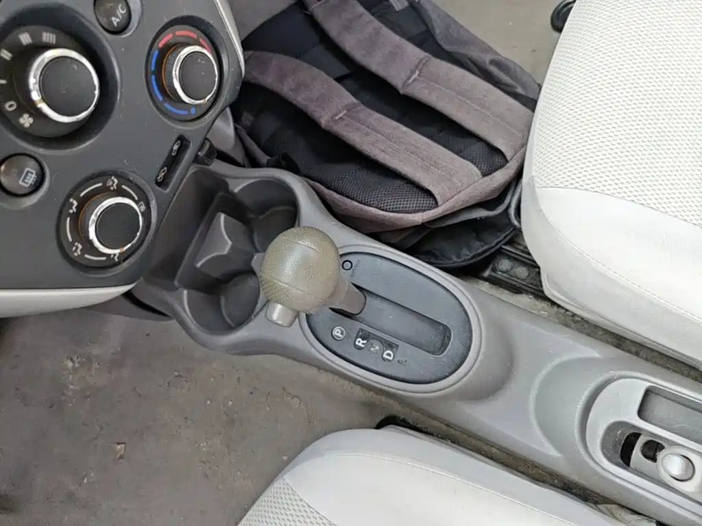 Nissan Sunny — миниатюра 14