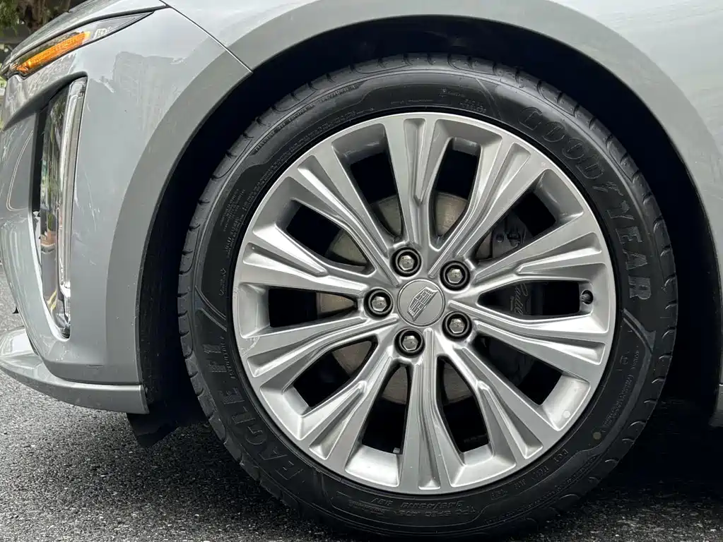 Cadillac CT6 — миниатюра 22