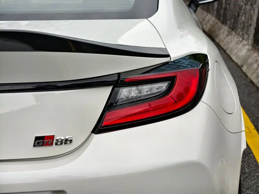 Toyota 86 — миниатюра 7