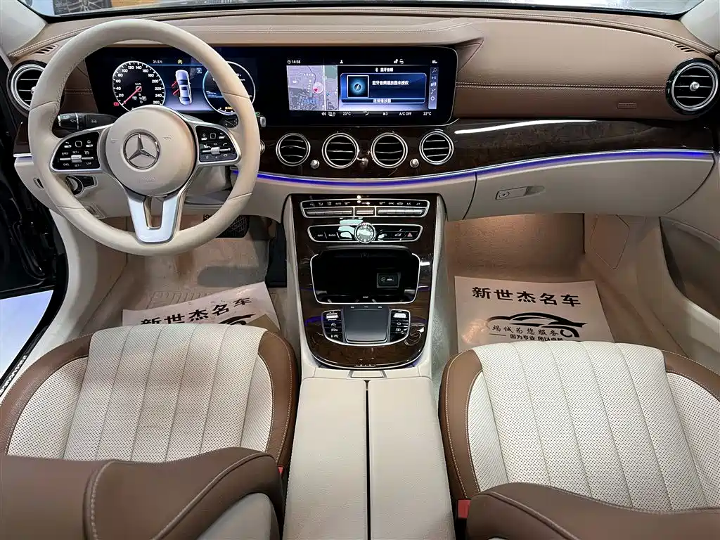 MERCEDES-BENZ E CLASS