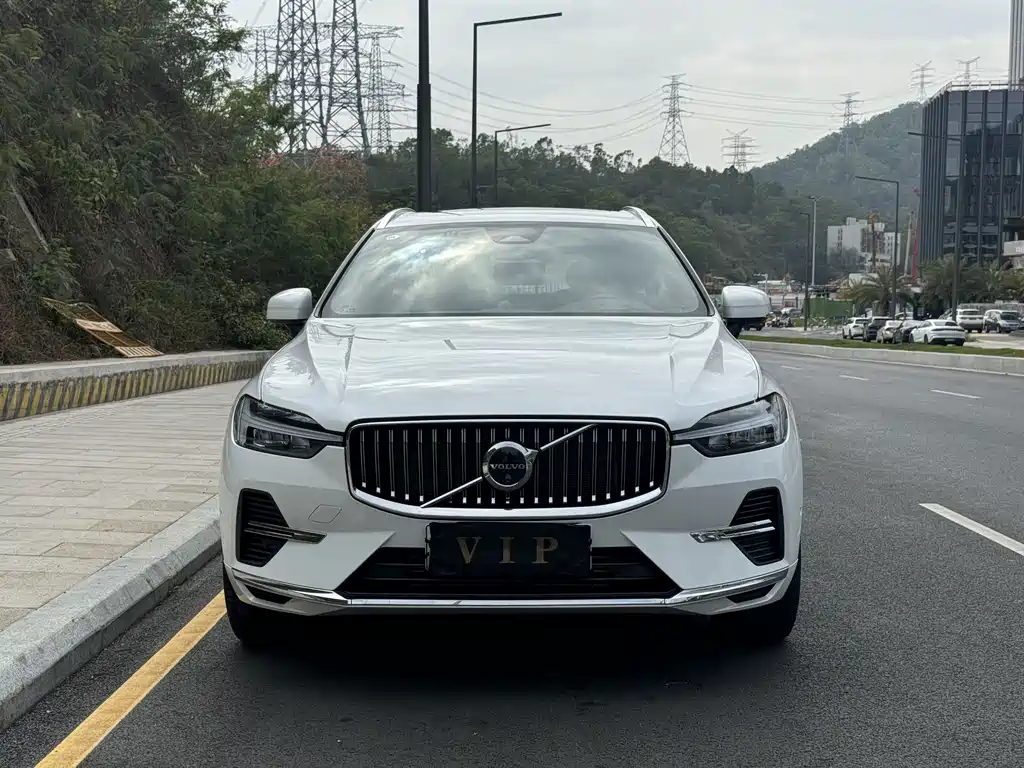 VOLVO XC60 PLUG IN HYBRID