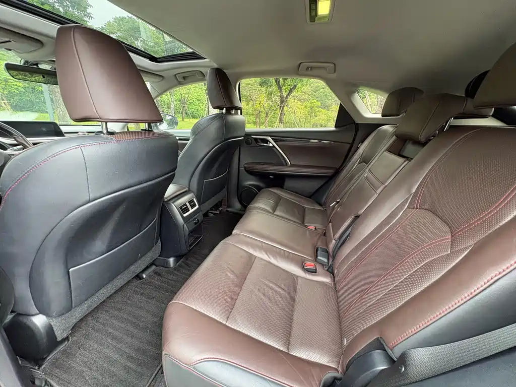 Lexus RX — миниатюра 6