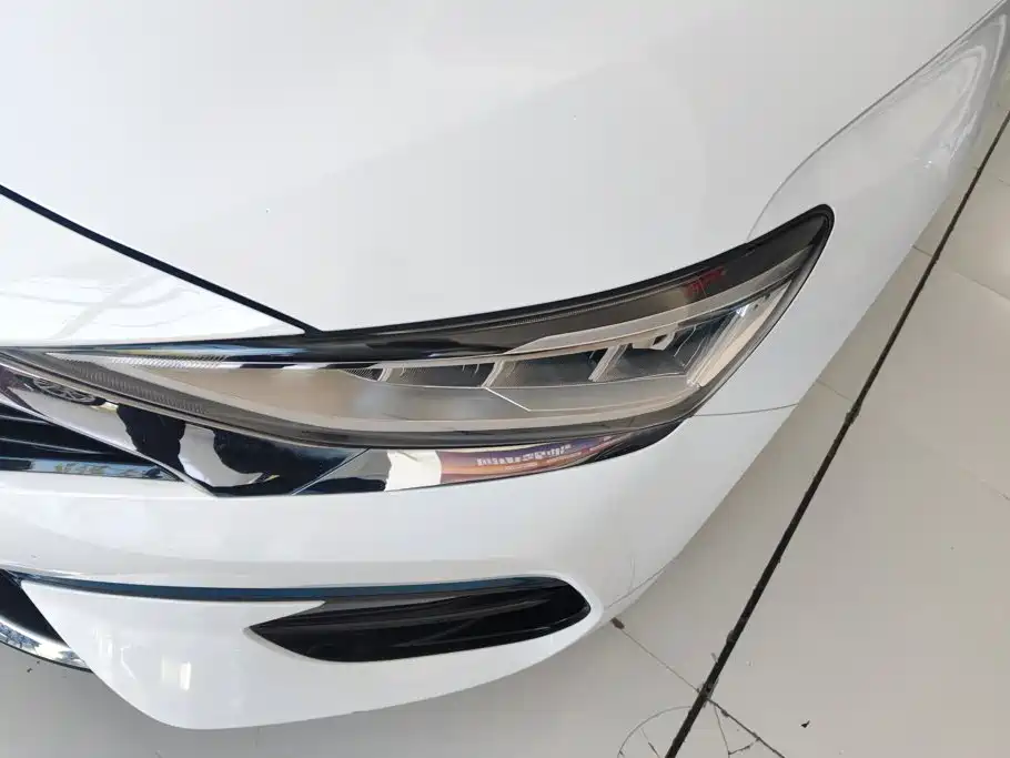 Hyundai Fista — миниатюра 5