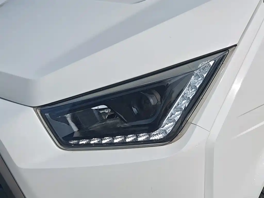 JMC Tesla — миниатюра 27