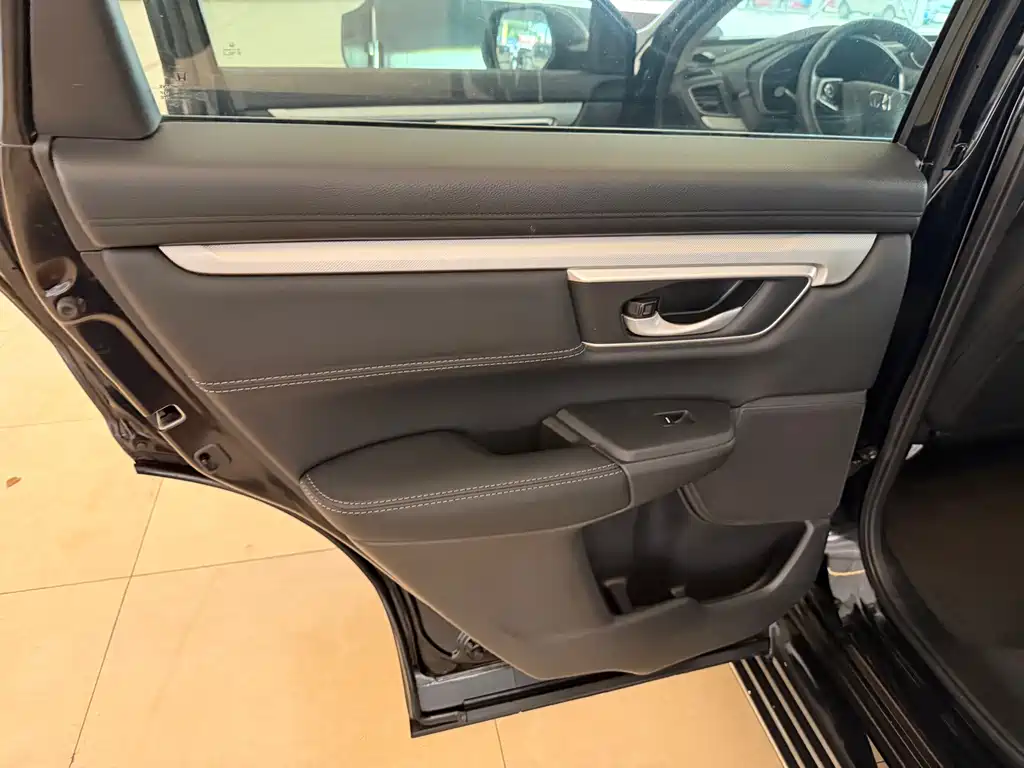 Honda CR-V — миниатюра 13
