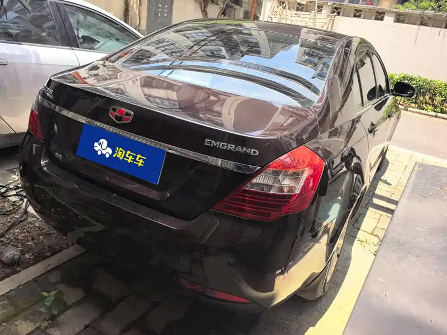 Geely Emgrand 2012 1.8L MT Luxury