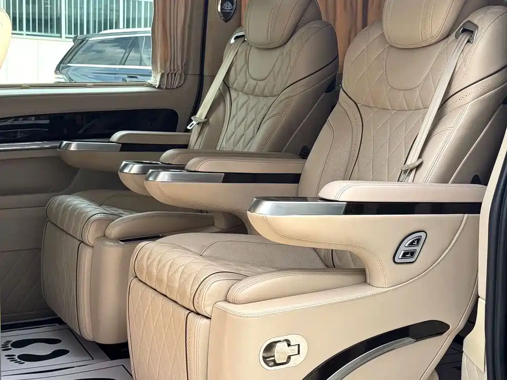Mercedes-Benz Vito — миниатюра 12