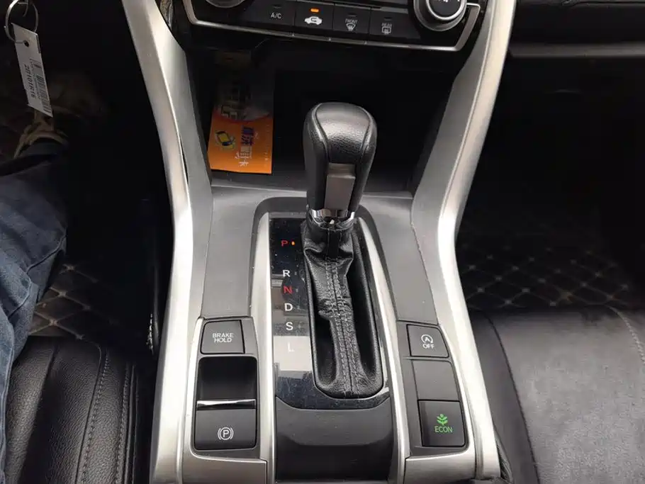Honda Civic — миниатюра 16