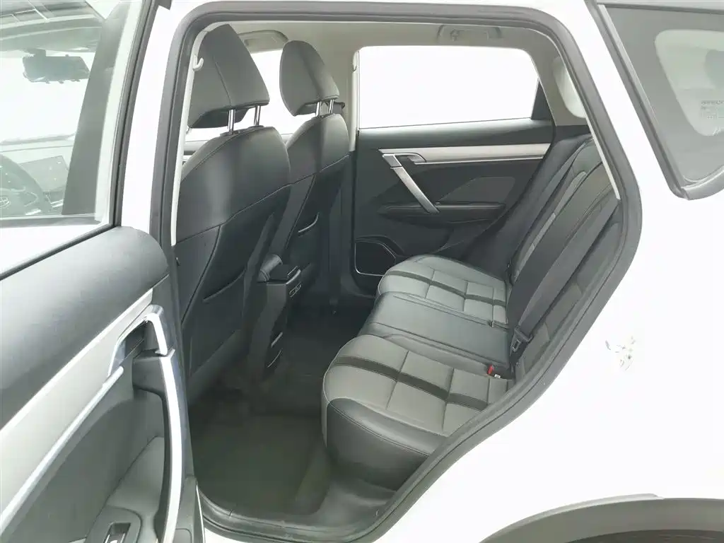 GEELY AUTOMOBILE BINYUE