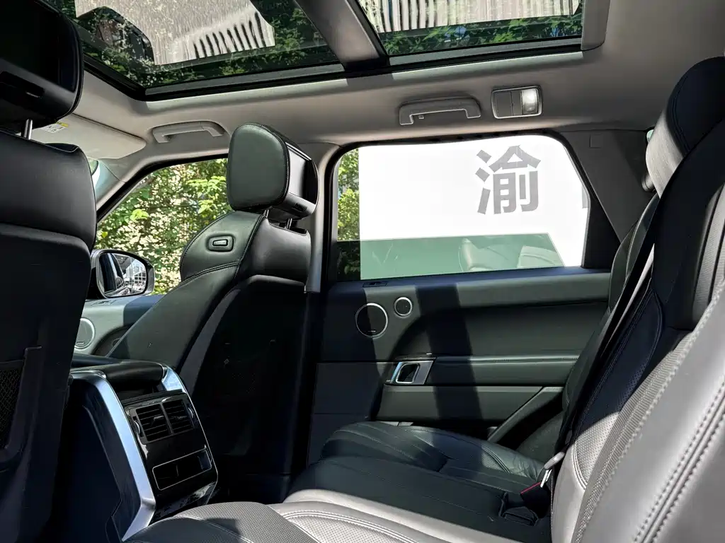 Land Rover Sport — миниатюра 9