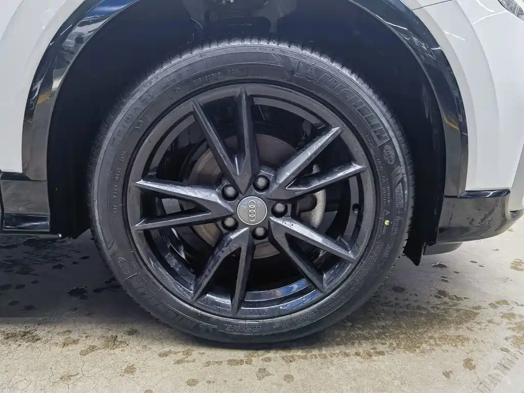 Audi Q2L — миниатюра 16