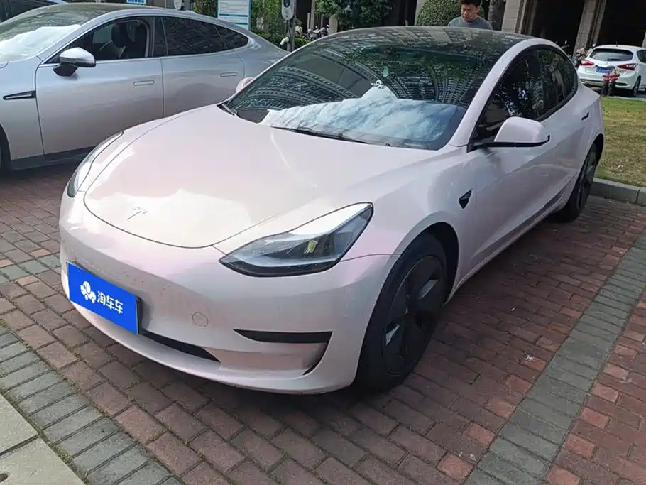 Tesla Model 3 2023