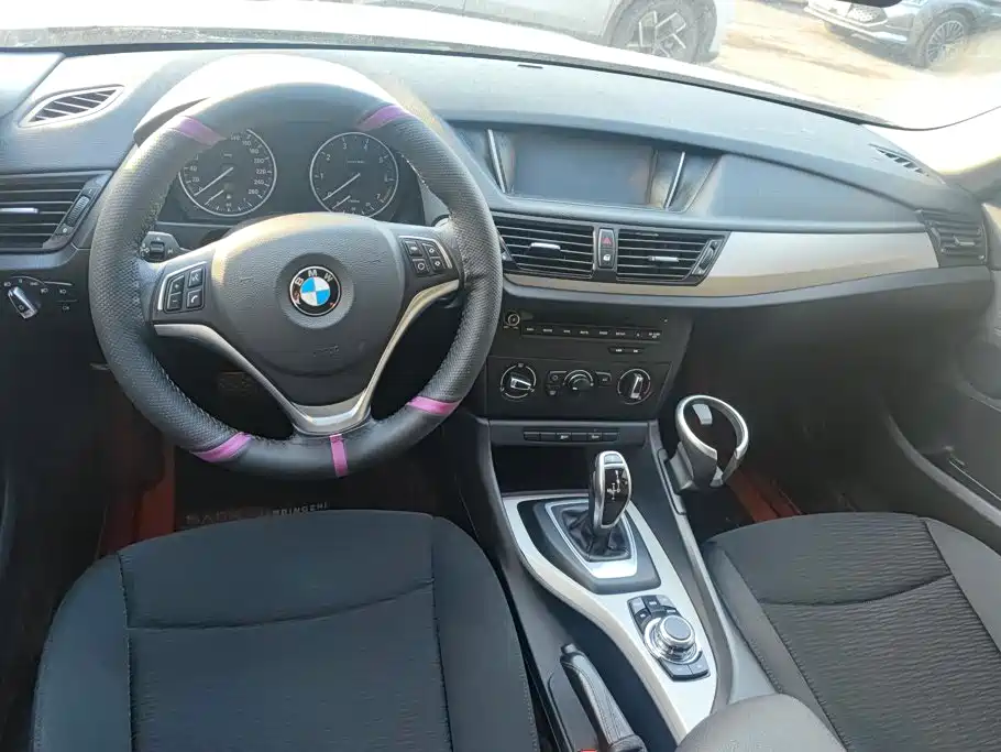 BMW X1 — миниатюра 12