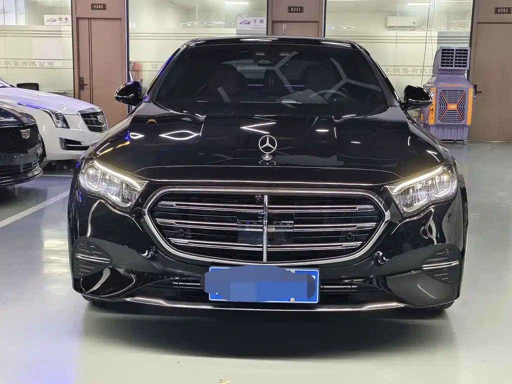 Mercedes-Benz E-Class E 2025 E 300 L Luxury