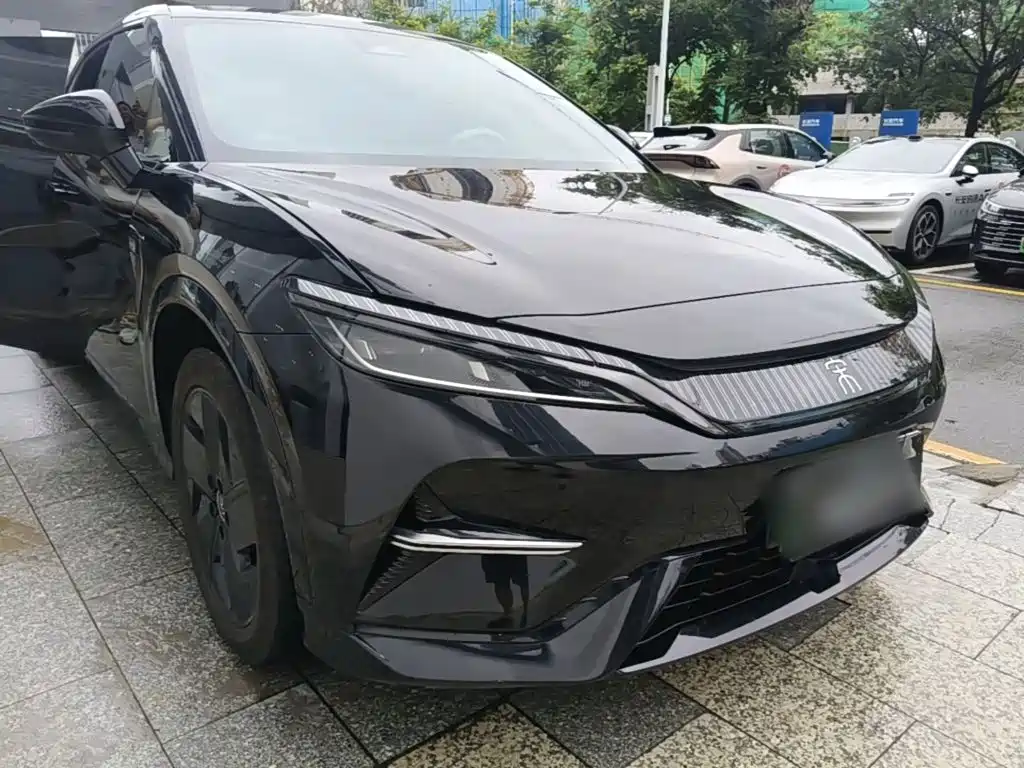 BYD L EV — миниатюра 4