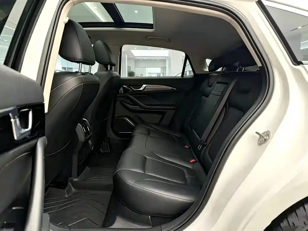 Bestune B70 — миниатюра 6