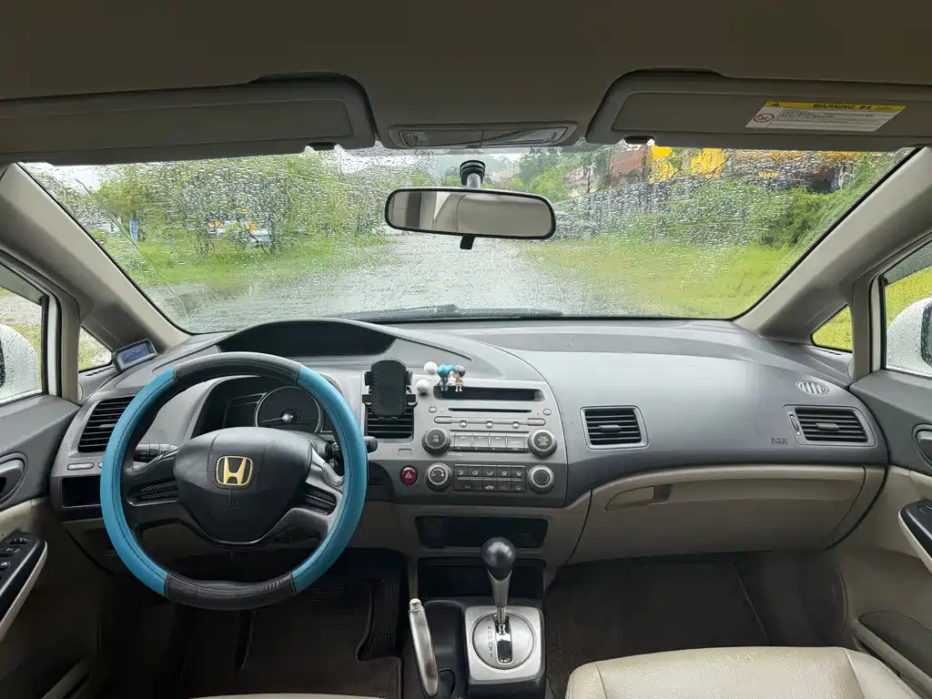 Honda Civic — миниатюра 9