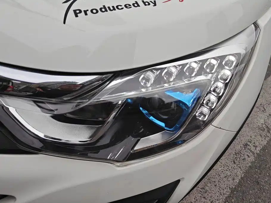BYD Yuan — миниатюра 5