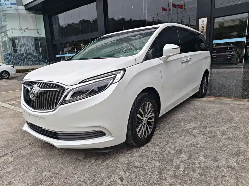 Buick GL8 2018