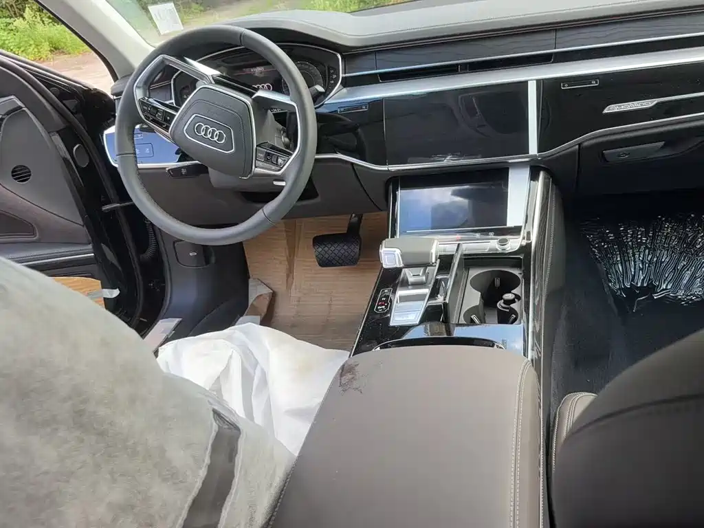 Audi A8 2025 A8L 50 TFSI quattro
